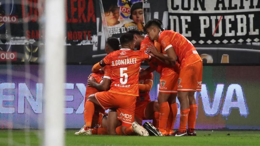 (Goles) Colo Colo sigue sin levantar cabeza y cae en un polémico partido ante Cobreloa