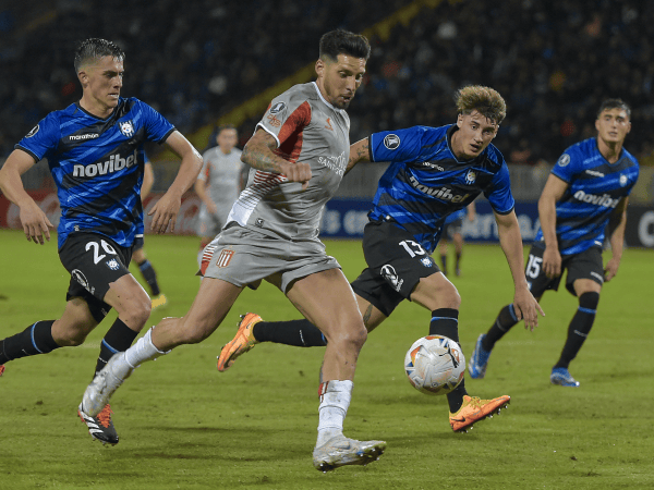 estudiantes vs huachipato