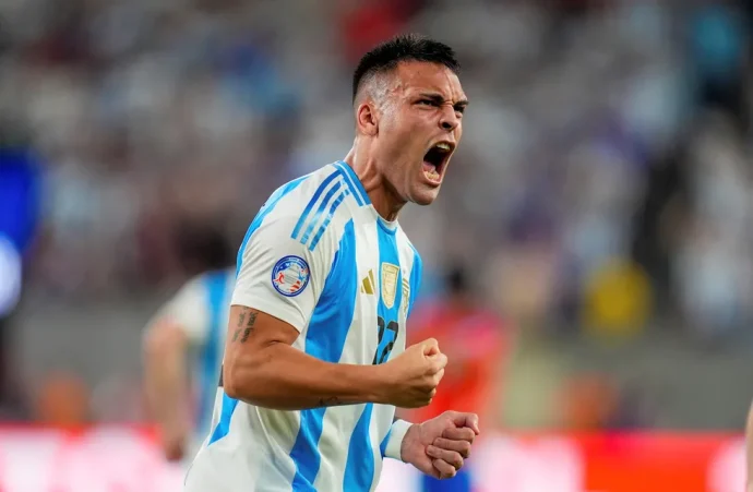 gol lautaro martinez