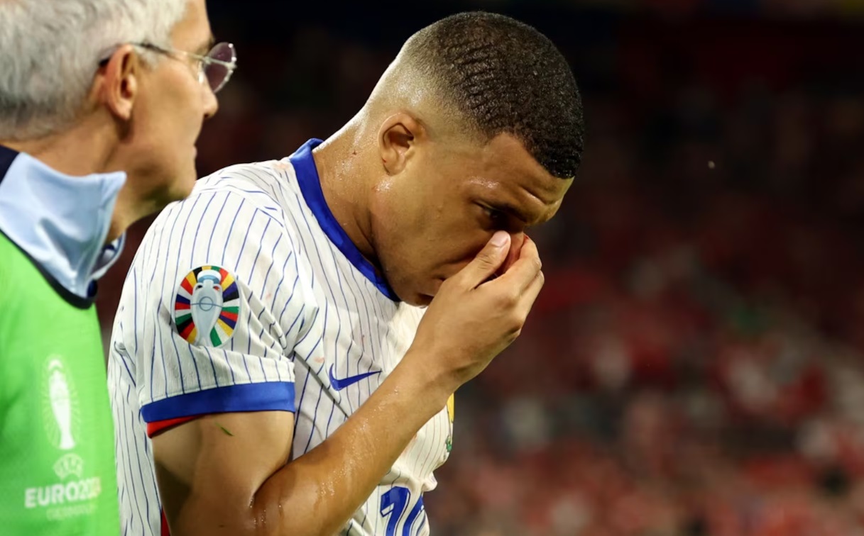 lesion kylian mbappe