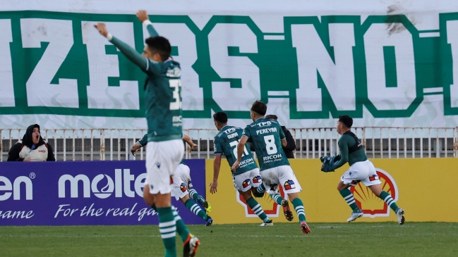 Santiago Wanderers venció a la UC y sacó ventaja en Copa Chile