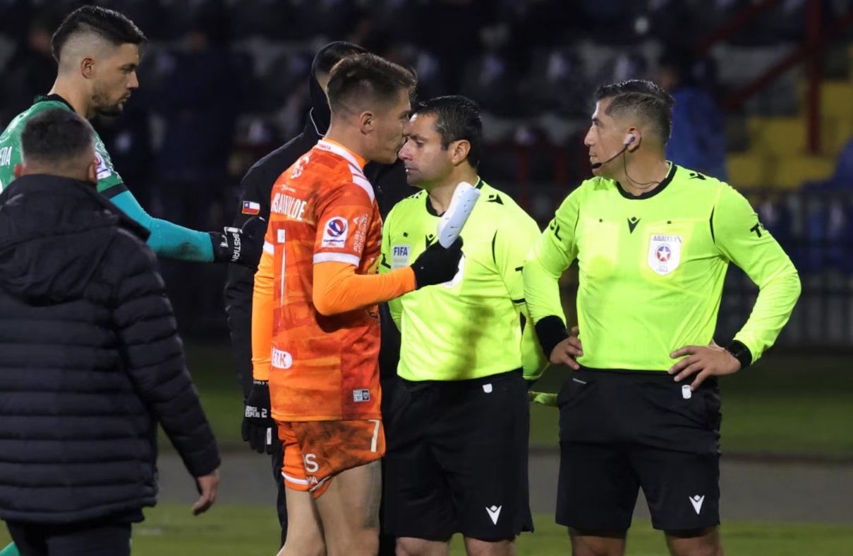 polemica cobreloa vs huachipato