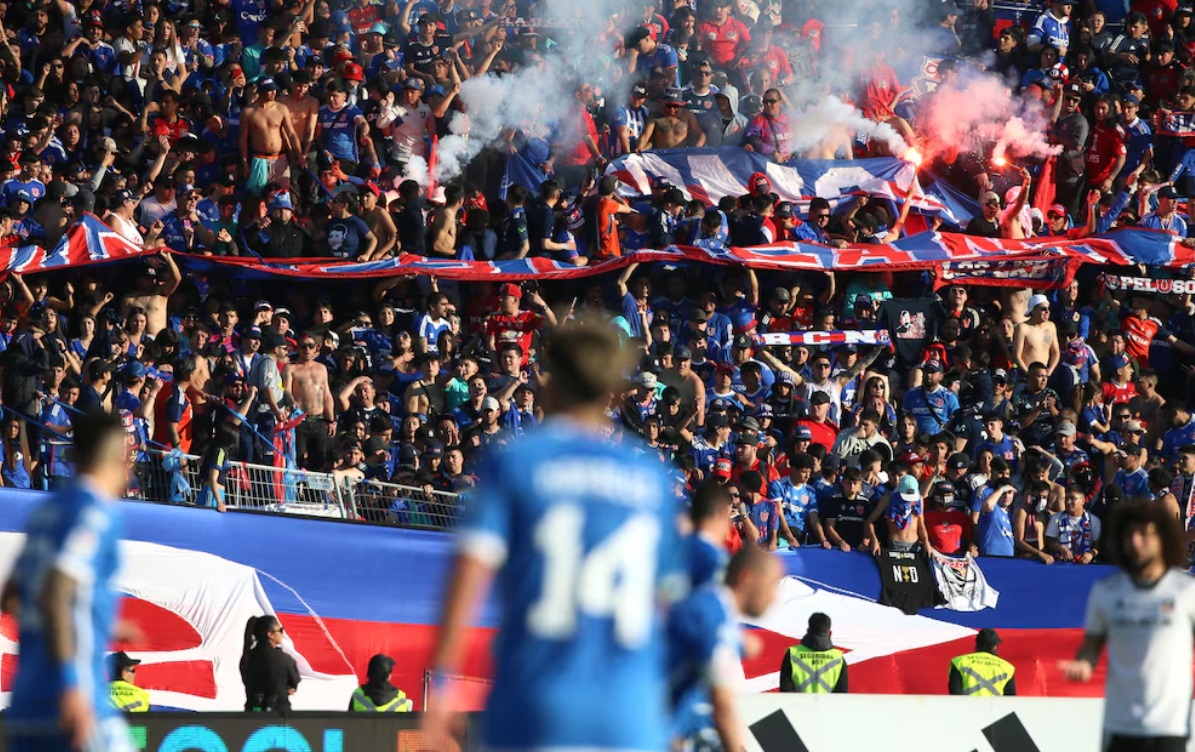hinchas udechile