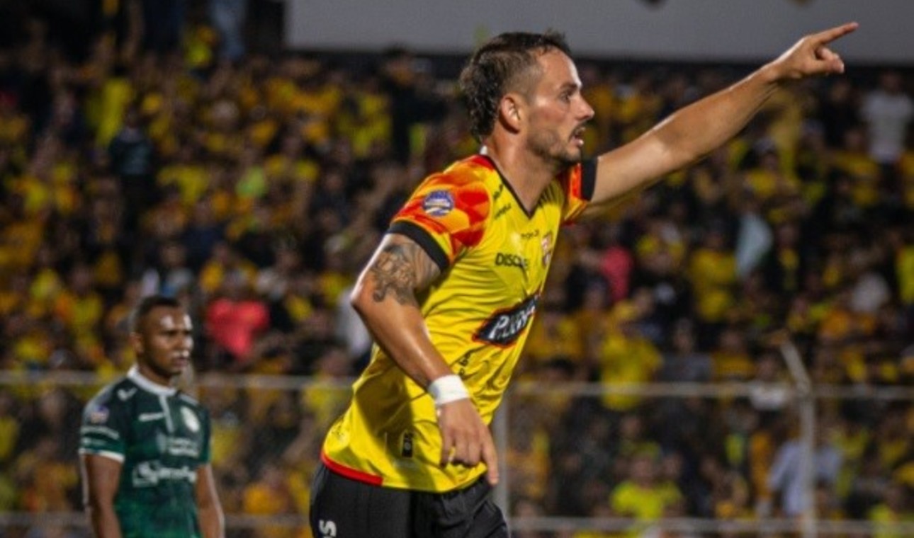 «Él cree que se va a ir, pero no…»: Presidente del Barcelona SC advierte a Rivero, jugador que quiere estar en la ‘U’