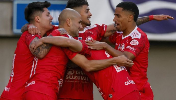la calera vence a audax