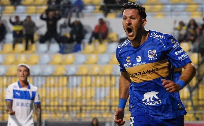 everton vence a catolica