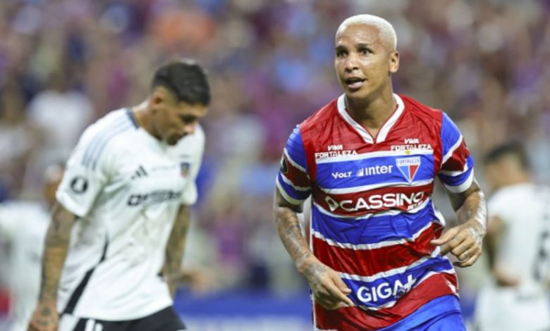 fortaleza golea a colocolo