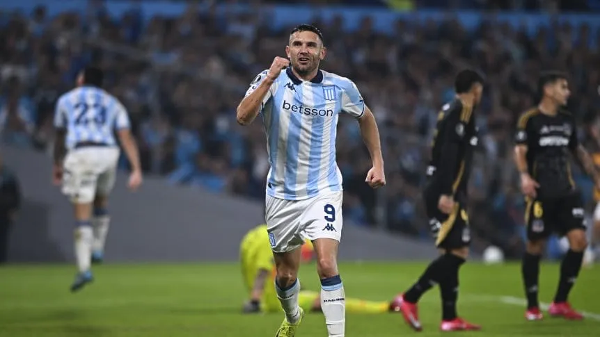 racing golea a colocolo