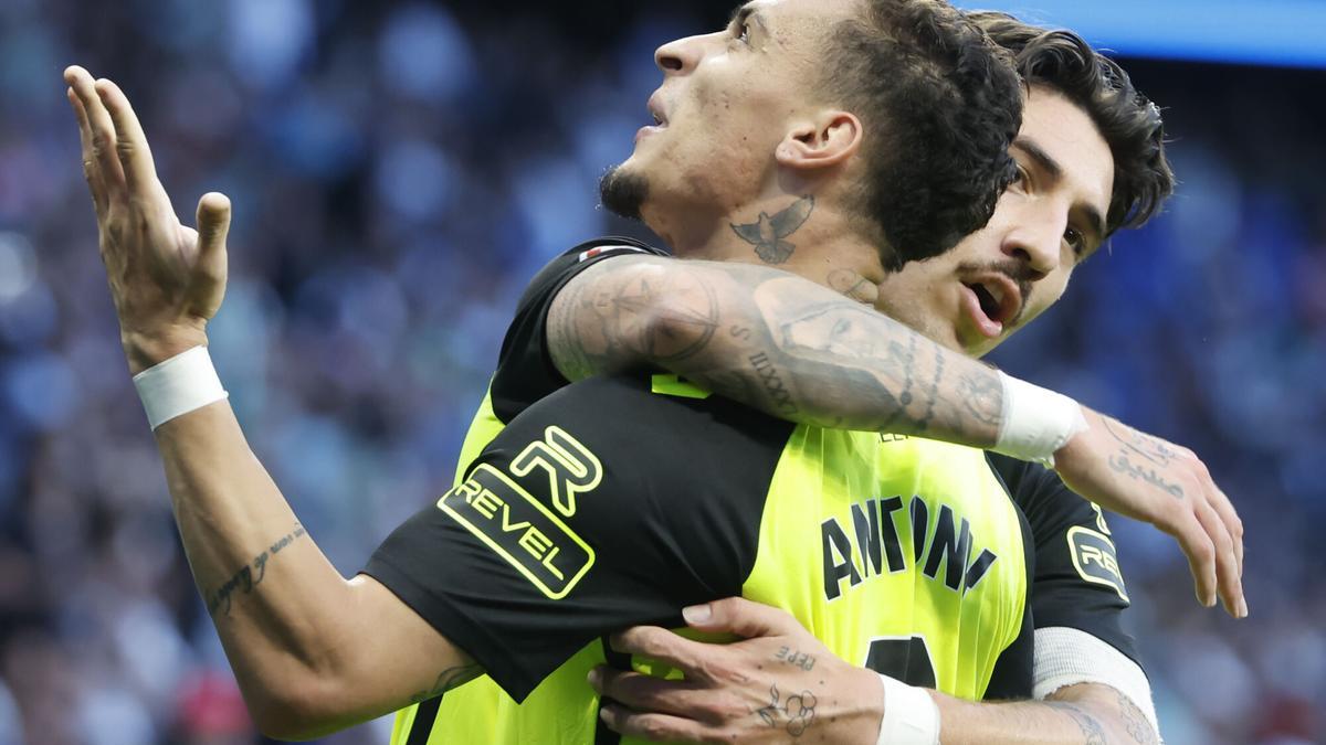 real betis remonta contra el espanyol