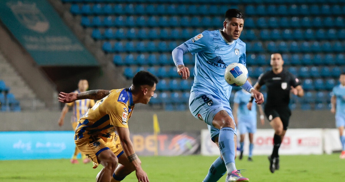 everton vence a iquique