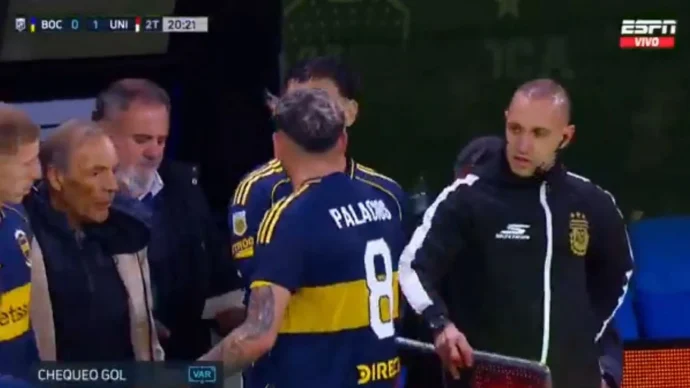 carlos palacios pifiado