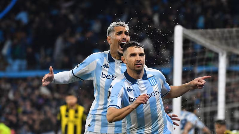 racing elimina a peñarol
