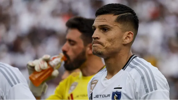 Exjugador critica el bajo nivel de Lucas Cepeda en Colo Colo: «Lo están limitando»