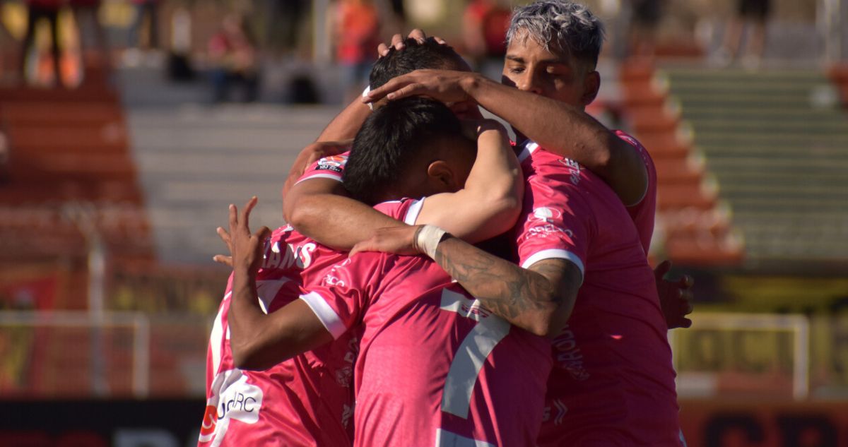 Cobresal gana a Unión Española y toma ventaja sobre Colo Colo en la pelea por torneos internacionales