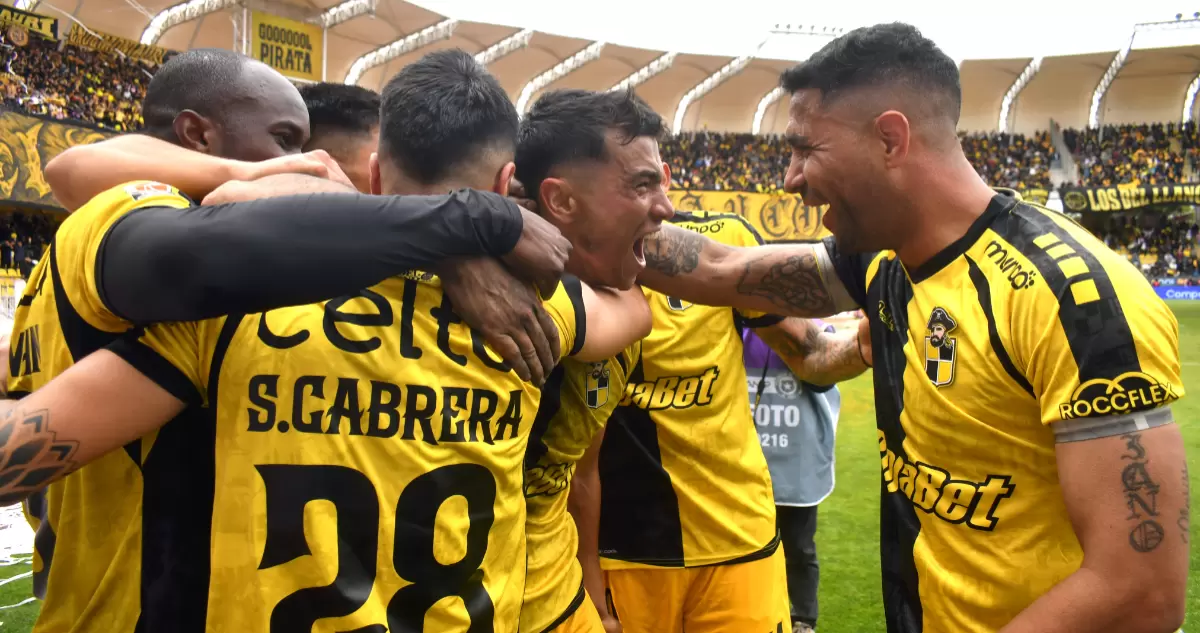Coquimbo Unido derrota a Colo Colo y se consolida como líder del Campeonato Nacional 2025