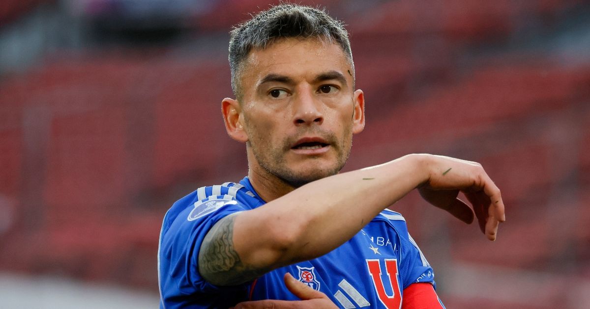 charles aranguiz udechile