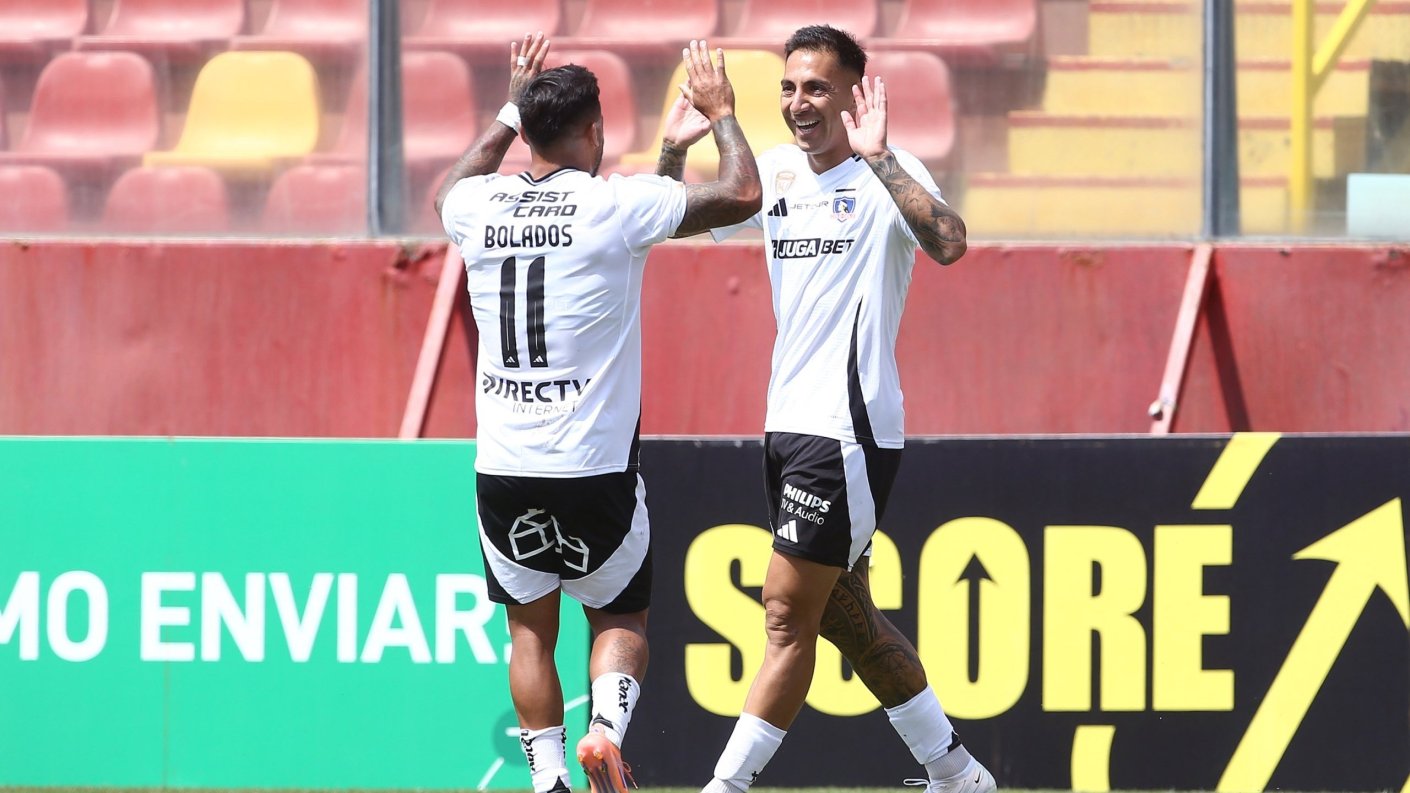 (Goles) Colo Colo vence a Unión Española con polémica en el Santa Laura