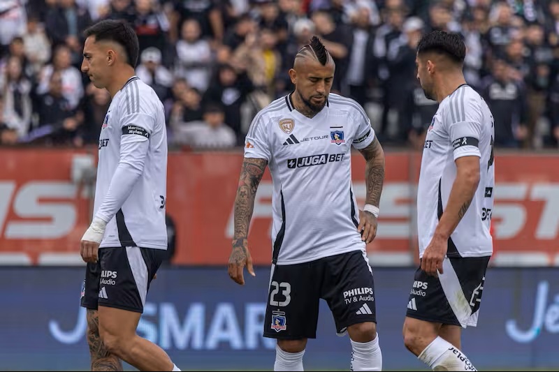 ¡Bombazo en Colo Colo! Referente acuerda su salida pese a tener contrato vigente