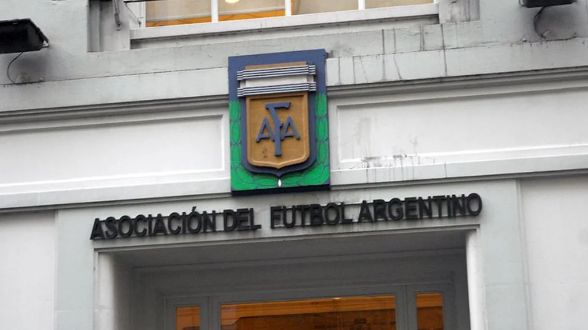 Otro escándalo sacude el fútbol argentino: la AFA y clubes bajo investigación por presunto lavado de dinero