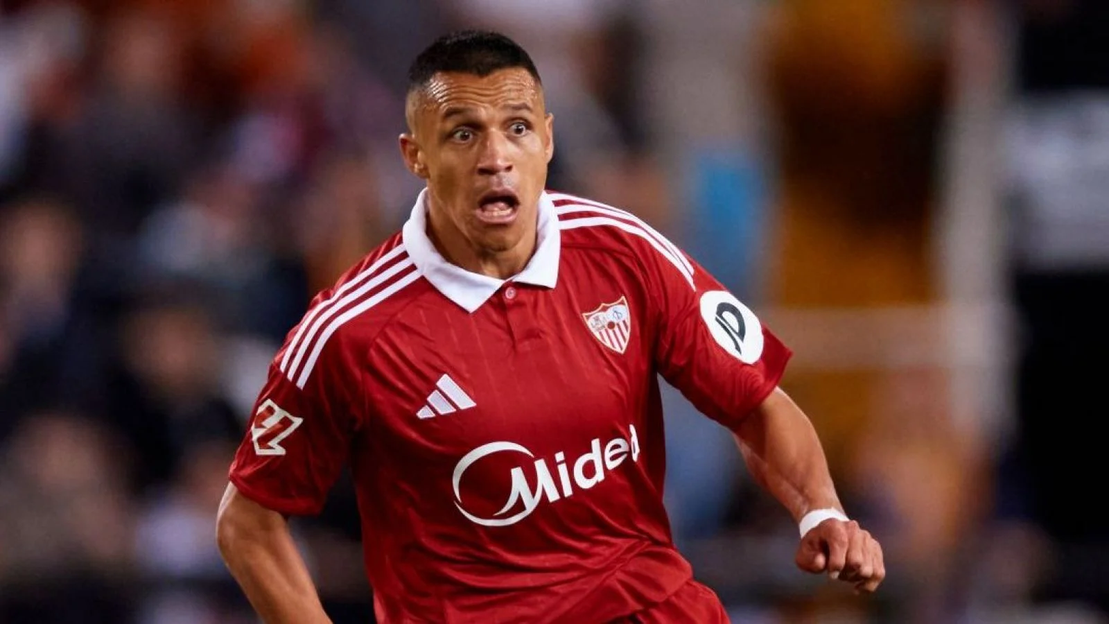 Prensa española critica duramente a Alexis Sánchez tras empate del Sevilla ante Valencia