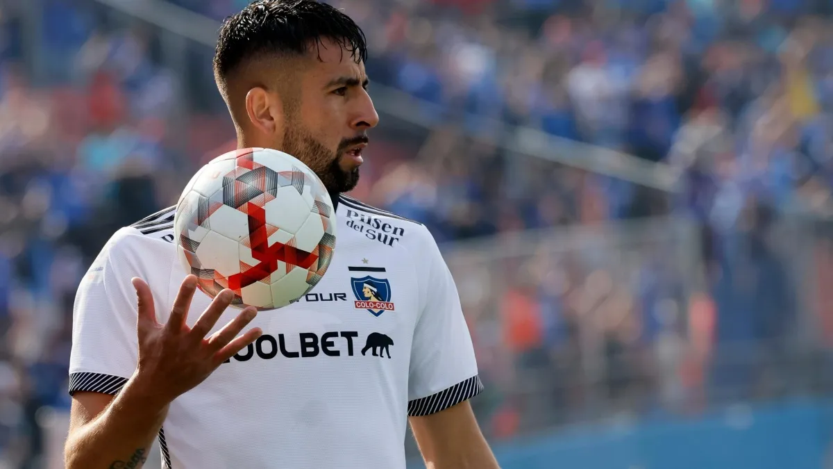 Mauricio Isla toma drástica decisión tras salir de Colo Colo