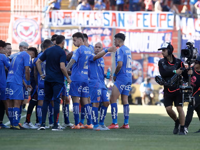 «Es factible que llegue»: Universidad de Chile sigue de cerca a goleador uruguayo