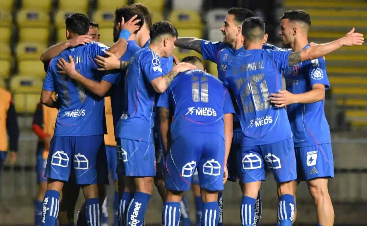 Club extranjero tienta a otro delantero de la ‘U’ en el mercado de fichajes