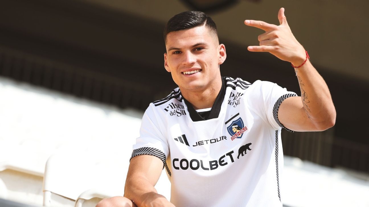 Cepeda cerca de partir a Europa: se ausentó del entrenamiento de Colo Colo y se reunió con Mosa
