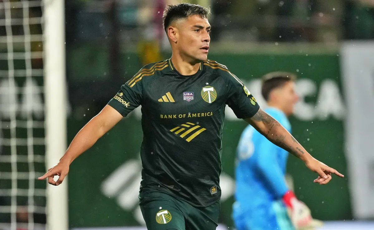 felipe mora gol