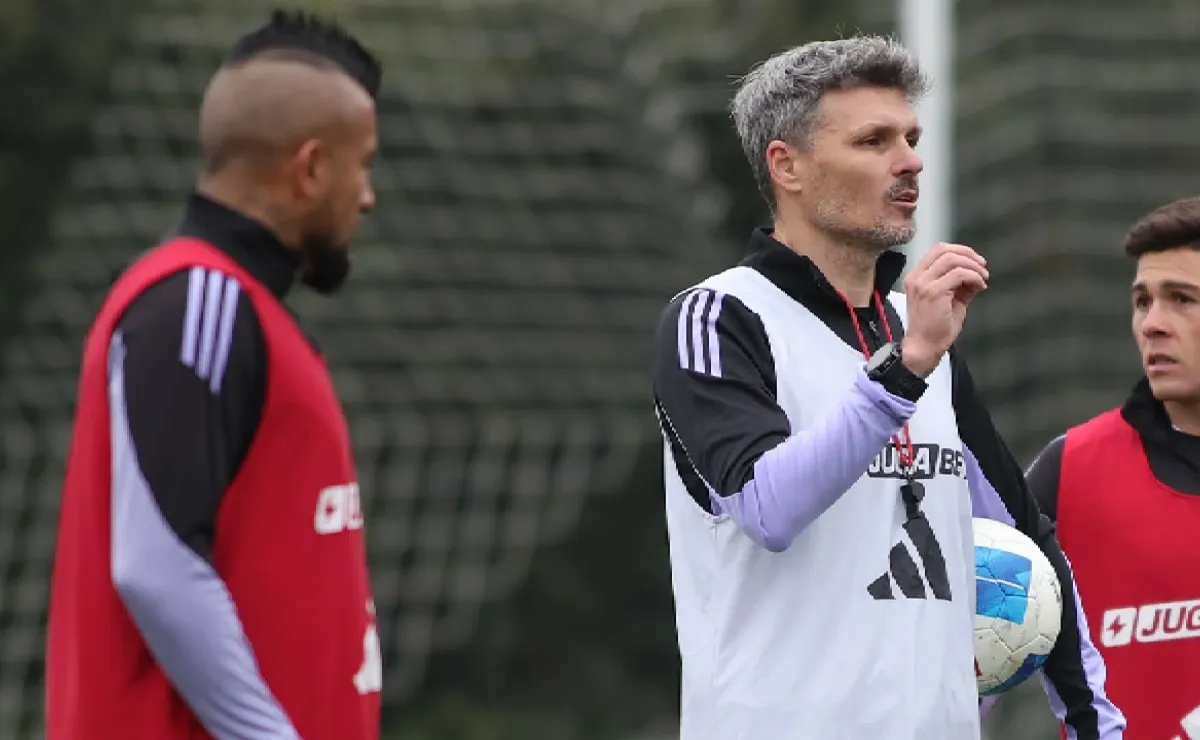 Las dos figuras de Colo Colo que Ortiz dejó en la banca ante Huachipato