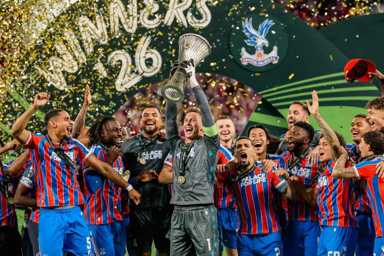 crystal palace campeon conference league