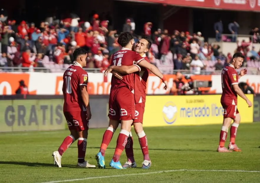 Duro golpe para Deportes La Serena: confirman grave lesión y jugador queda fuera toda la temporada