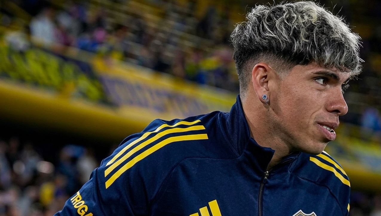 «Le pesó la camiseta»: histórico de Boca fulmina a Carlos Palacios y enciende la polémica
