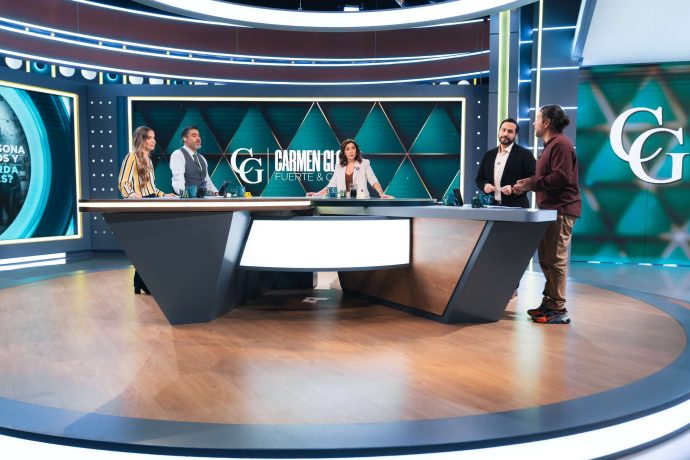 carmen gloria fuerte y claro