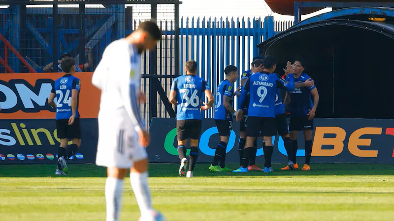 Colo Colo no pudo en Talcahuano y pierde ante Huachipato en la Copa de la Liga