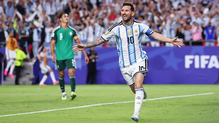 ¡Histórico! Messi lidera goleada 3-0 de Argentina ante Argelia y hace historia