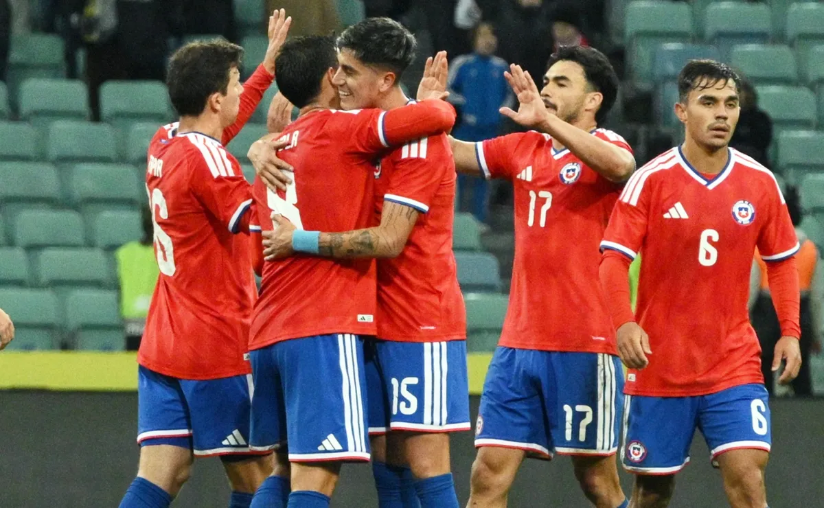 Alerta sanitaria en Europa obliga a suspender amistoso mundialista de La Roja