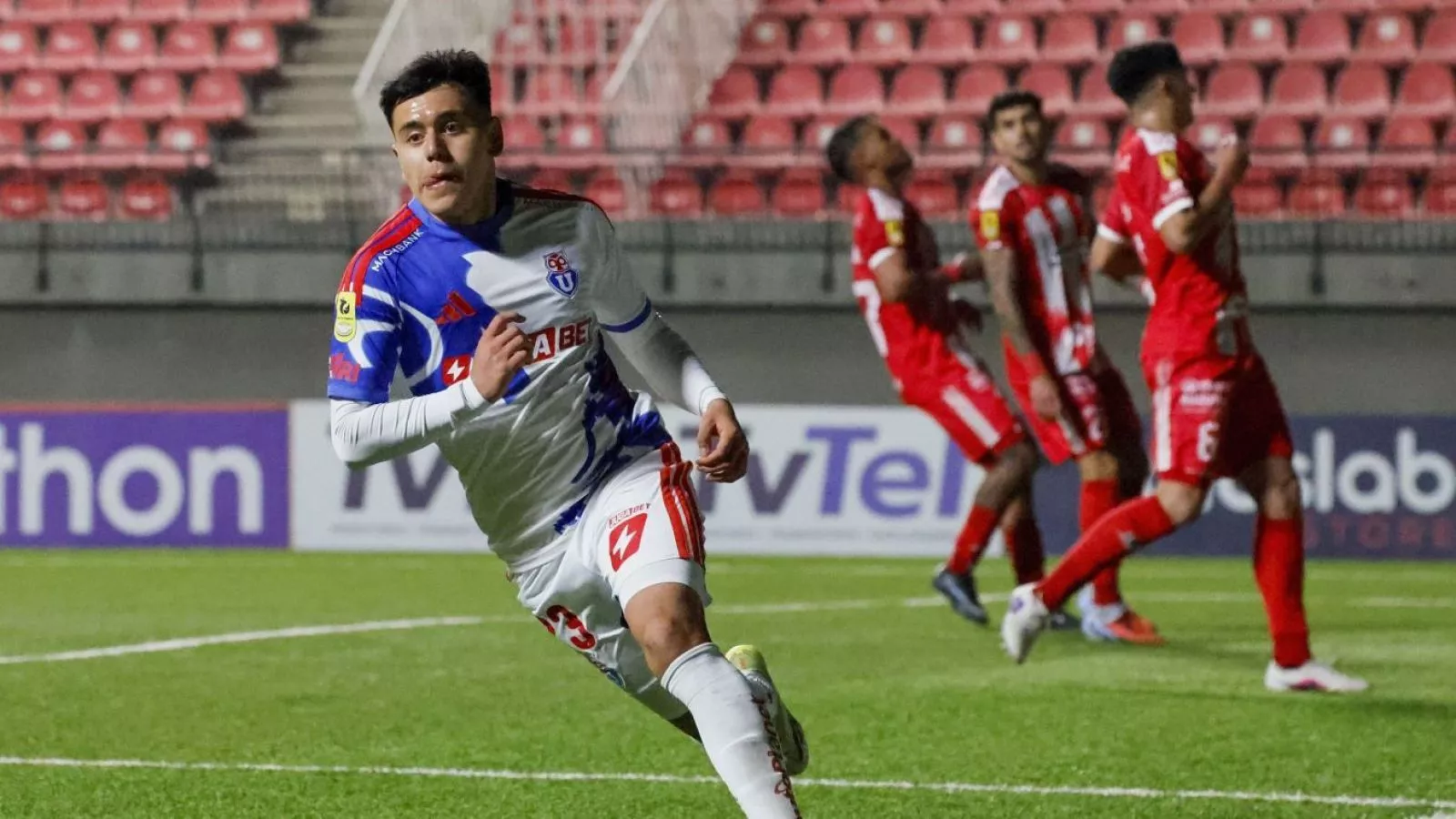 ¡Remontada azul! La ‘U’ empata 3-3 con La Calera en la Copa Chile