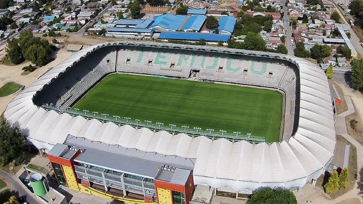 Temporal dejó graves daños en el Estadio Germán Becker: revelan cuánto costará su reparación