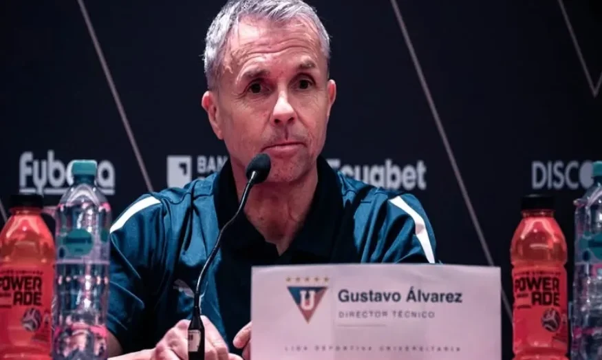 Gustavo Álvarez vuelve a mirar a la ‘U’: quiere llevarse a otro jugador azul para Liga de Quito