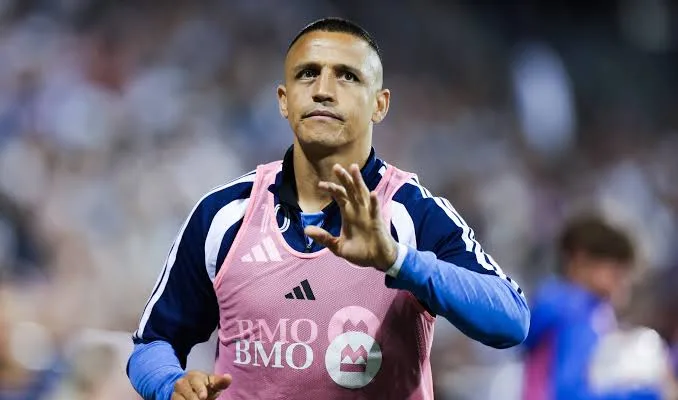 Alexis Sánchez perdió la paciencia en Montreal y su DT reveló qué ocurrió con sus compañeros