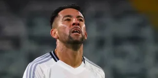 Colo Colo reacciona al retiro de Mauricio Isla y el «Huaso» sorprende con su respuesta