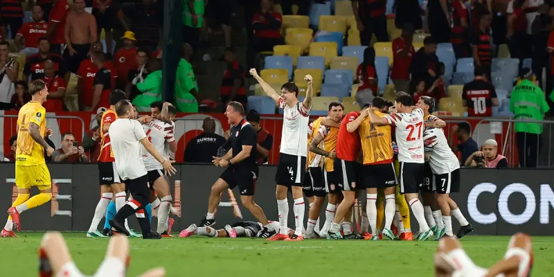 Estudiantes dio el golpe en el Maracaná: eliminó a Flamengo y clasificó a la final de la Copa Libertadores