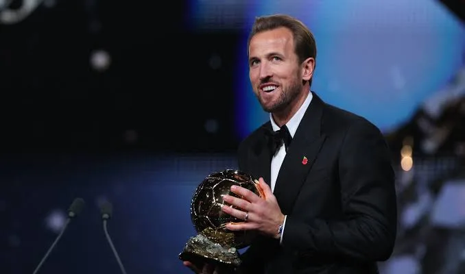 ¡Hay nuevo rey del fútbol! Harry Kane gana el Balón de Oro 2026