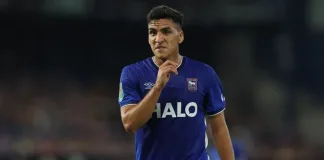 ¡Sacudón para Marcelino Núñez! Ipswich Town toma drástica decisión tras su polémica en La Roja