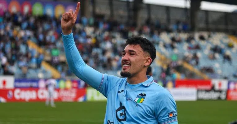 (Resumen) O’Higgins vence 2-0 a Deportes Concepción y avanza a cuartos de final de la Copa Chile